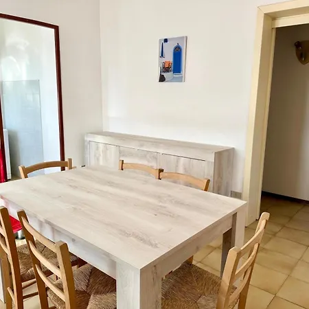 펜션 Vista Mare 레나 마조레